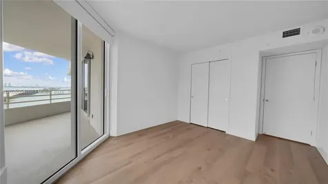 555 NE 34th Street Miami FL 33137