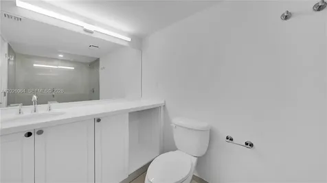 555 NE 34th Street Miami FL 33137