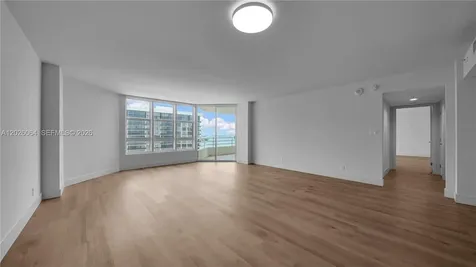 555 NE 34th Street Miami FL 33137
