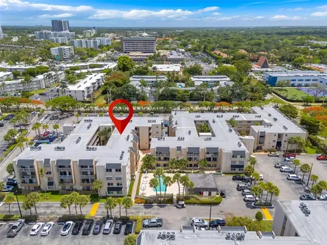 7765 SW 86th Street Miami FL 33143