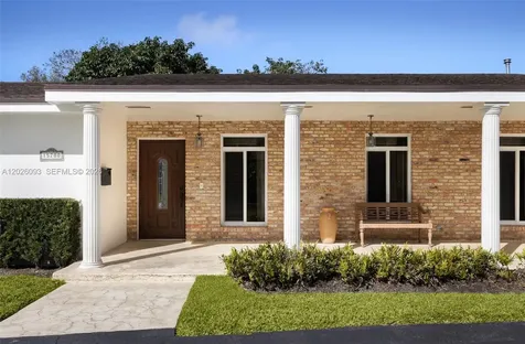 15700 SW 77th Court Palmetto Bay FL 33157