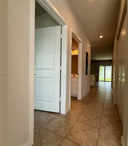 1073 NW 5th Street Florida City FL 33034
