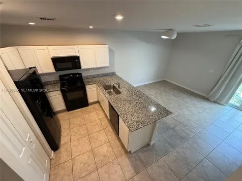 1073 NW 5th Street Florida City FL 33034