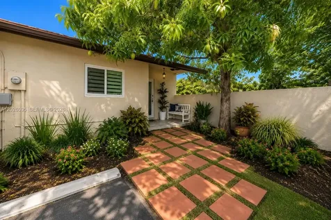 5835 SW 144th Cir Place Miami FL 33183