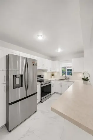 5835 SW 144th Cir Place Miami FL 33183