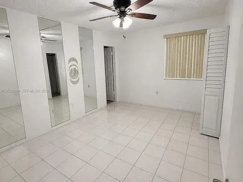 10282 NW 9th St Circle Miami FL 33172