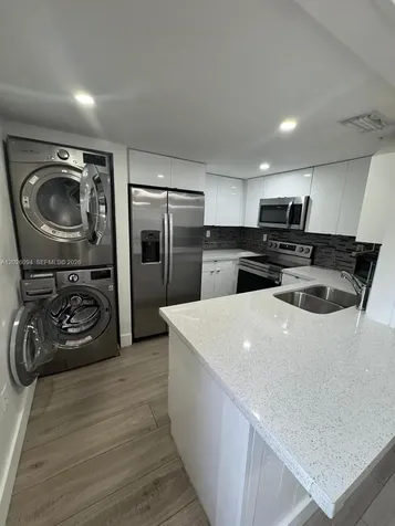 10282 NW 9th St Circle Miami FL 33172