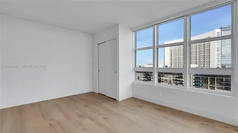 555 NE 34th Street Miami FL 33137