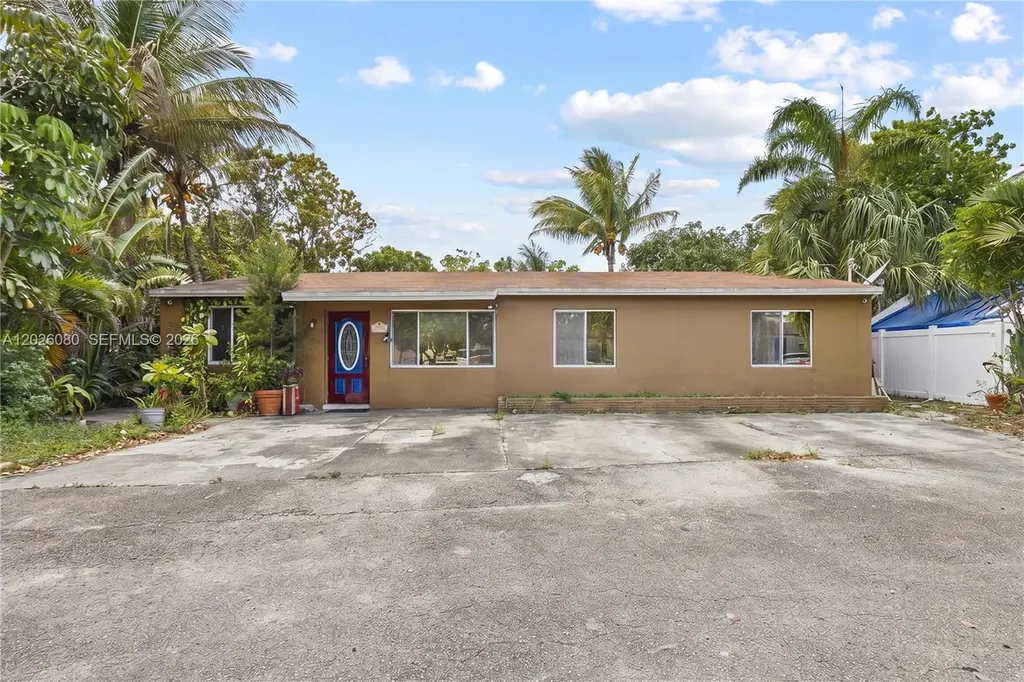 1975 SW 41st Avenue Fort Lauderdale FL 33317