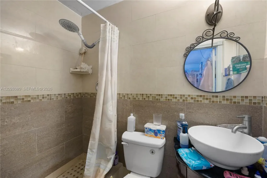 1975 SW 41st Avenue Fort Lauderdale FL 33317