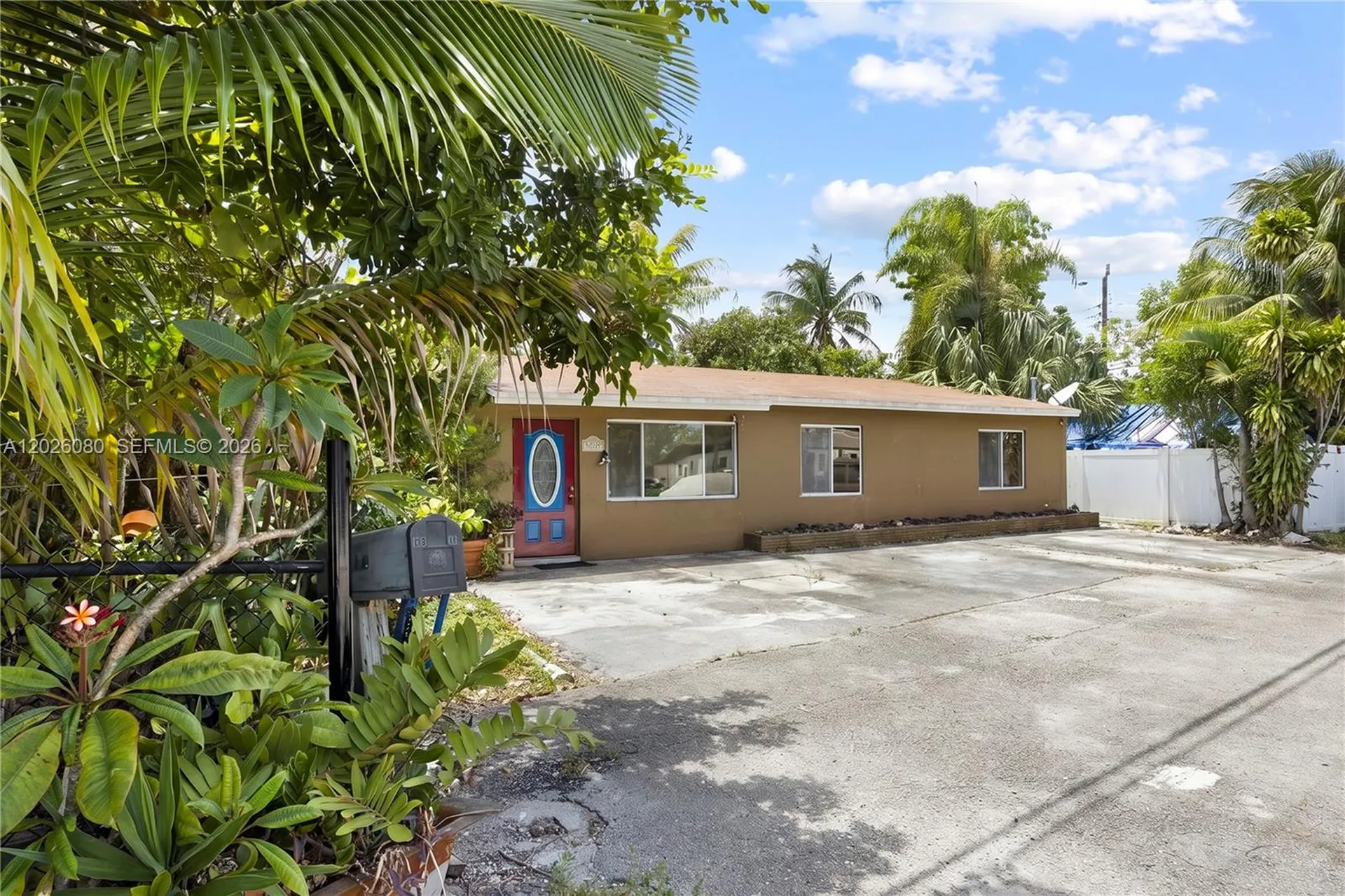 1975 SW 41st Avenue Fort Lauderdale FL 33317