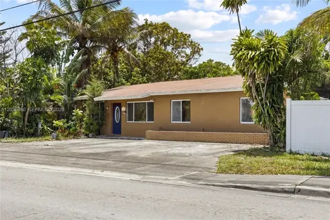 1975 SW 41st Avenue Fort Lauderdale FL 33317