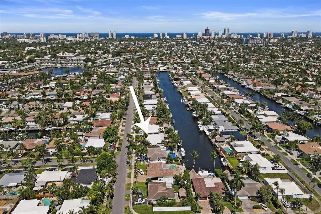 200 SE 3rd Street Pompano Beach FL 33060