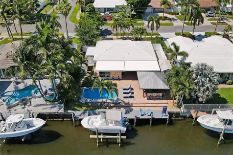 200 SE 3rd Street Pompano Beach FL 33060