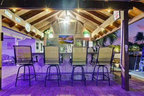 200 SE 3rd Street Pompano Beach FL 33060