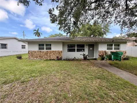 5180 SW 27th Terrace Dania Beach FL 33312
