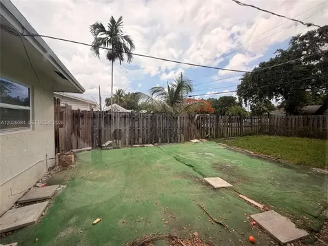 5180 SW 27th Terrace Dania Beach FL 33312