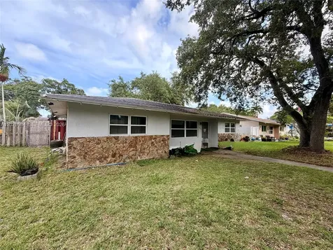 5180 SW 27th Terrace Dania Beach FL 33312