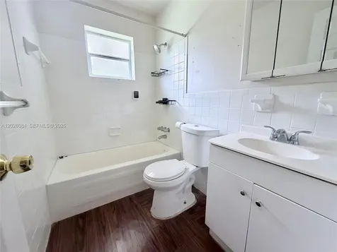 5180 SW 27th Terrace Dania Beach FL 33312