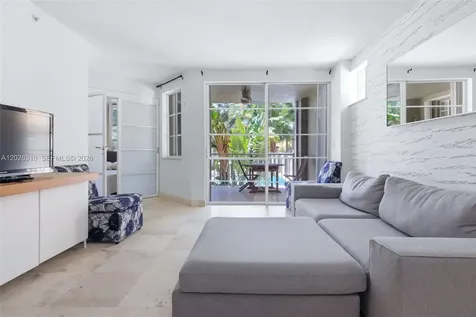 140 Meridian Avenue Miami Beach FL 33139