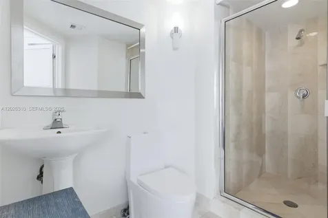 140 Meridian Avenue Miami Beach FL 33139