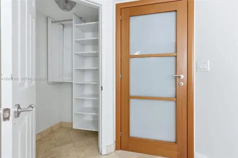 140 Meridian Avenue Miami Beach FL 33139