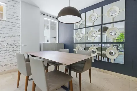 140 Meridian Avenue Miami Beach FL 33139