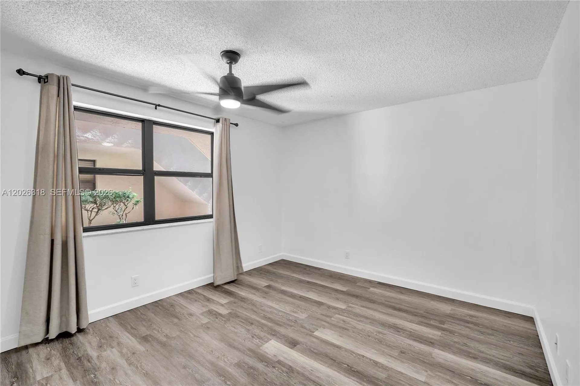 3405 Emerald Oaks Drive Hollywood FL 33021