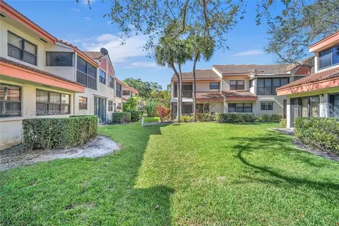 3405 Emerald Oaks Drive Hollywood FL 33021