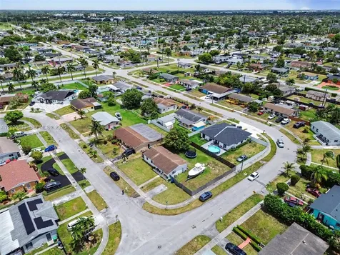 10762 SW 145th Street Miami FL 33176