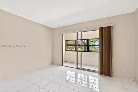 1400 SW 124th Terrace Pembroke Pines FL 33027
