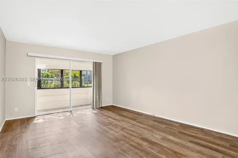 1400 SW 124th Terrace Pembroke Pines FL 33027
