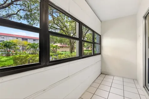 1400 SW 124th Terrace Pembroke Pines FL 33027