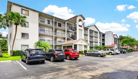 1400 SW 124th Terrace Pembroke Pines FL 33027