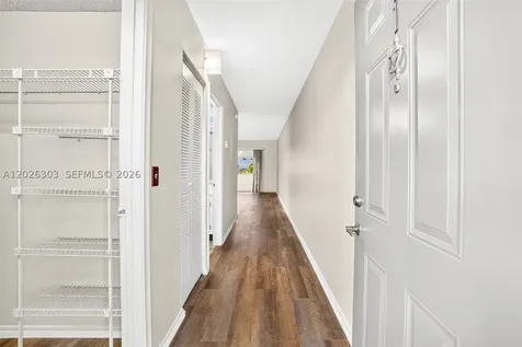 1400 SW 124th Terrace Pembroke Pines FL 33027