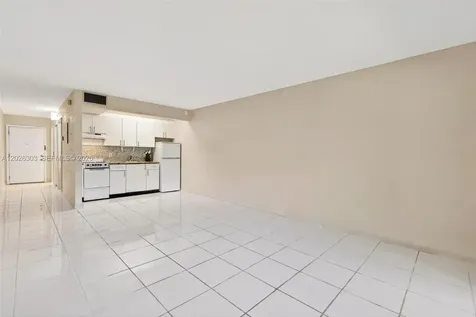 1400 SW 124th Terrace Pembroke Pines FL 33027