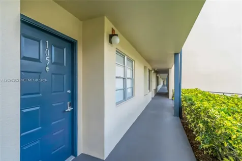 900 SW 128th Avenue Pembroke Pines FL 33027