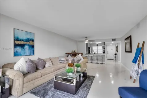 900 SW 128th Avenue Pembroke Pines FL 33027