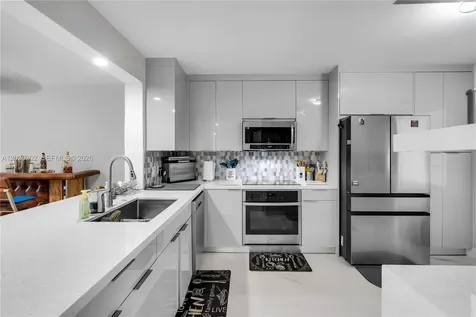 900 SW 128th Avenue Pembroke Pines FL 33027