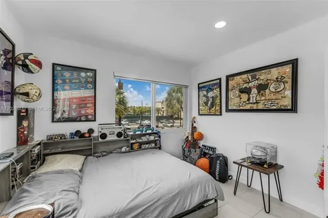 7765 SW 86th Street Miami FL 33143