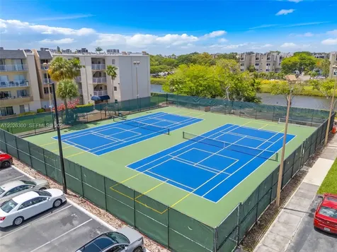 7765 SW 86th Street Miami FL 33143