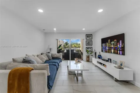 7765 SW 86th Street Miami FL 33143