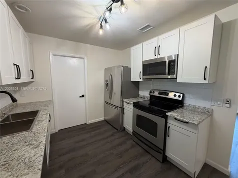 653 NE Atlas Avenue Palm Bay FL 32905