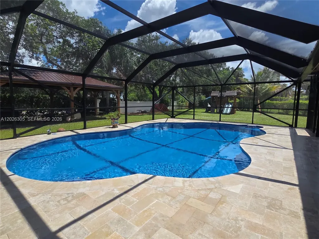 12201 NW 2nd Place Coral Springs FL 33071