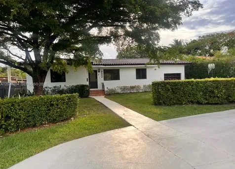 3240 SW 57th Avenue Miami FL 33155