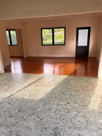 3240 SW 57th Avenue Miami FL 33155