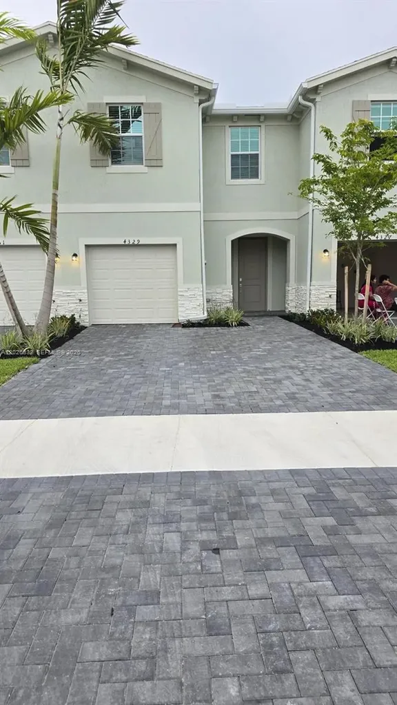 4329 Pond Lily Lane Lake Worth FL 33467