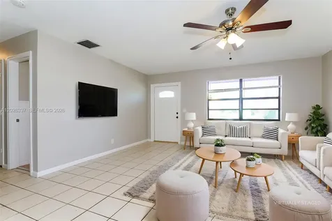 1389 Meadowbrook Drive West Palm Beach FL 33417