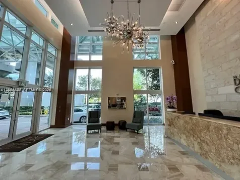31 SE 5th Street Miami FL 33131