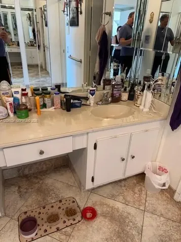 3701 N Country Club Drive Aventura FL 33180